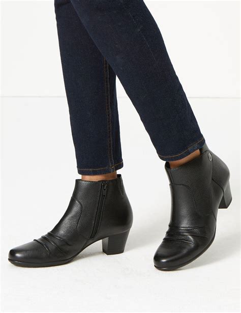 marks and spencers online boots.